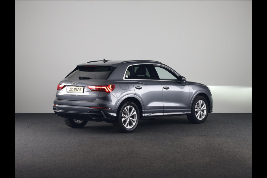 Audi Q3 35 TFSI S Line 150pk | Navigatie | Climatronic | Matrix Led koplampen | Parkeercamera | B&O Audio| Adaptive cruise controle