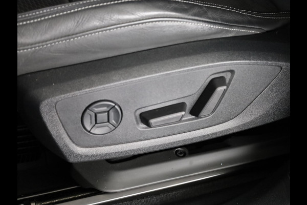 Audi Q3 35 TFSI S Line 150pk | Navigatie | Climatronic | Matrix Led koplampen | Parkeercamera | B&O Audio| Adaptive cruise controle
