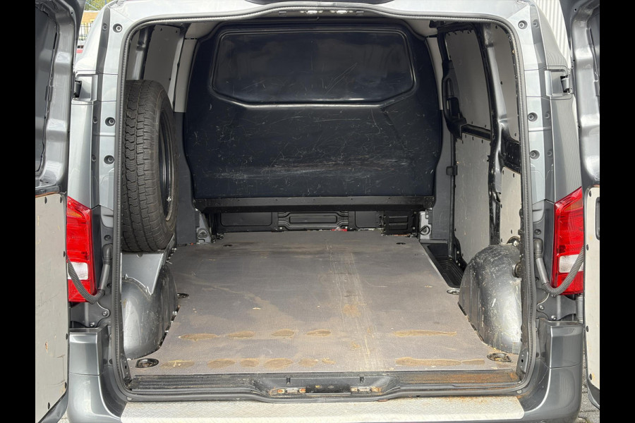Mercedes-Benz Vito 114 CDI*HAAK*ECC*CRUISE*CAM*LMV*LEER*SIDEBARS*PDC*
