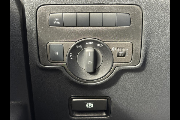 Mercedes-Benz Vito 114 CDI*HAAK*ECC*CRUISE*CAM*LMV*LEER*SIDEBARS*PDC*
