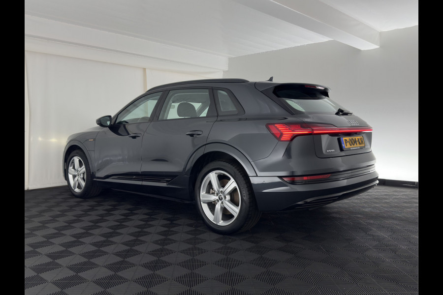 Audi e-tron 55 quattro Advanced edition 95 kWh [3-Fase-11kW] (INCL-BTW) Aut.*FULL-LED | DIGI-COCKPIT | KEYLESS | MEMORY-PACK | CAMERA | NAVI-FULLMAP | SHIFTPADDLES | DAB+ | HEATED-COMFORTSEATS | CRUISE | DRIVE-SELECT | 20''ALU*