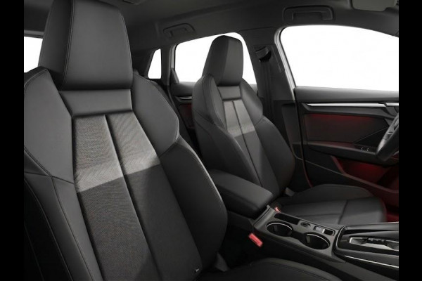 Audi A3 Sportback Sportback Advanced edition 40 TFSI e 204 PK | Optiekpakket zwart plus | Lichtpakket plus ambient light | Warmtewerend glas donker tint |