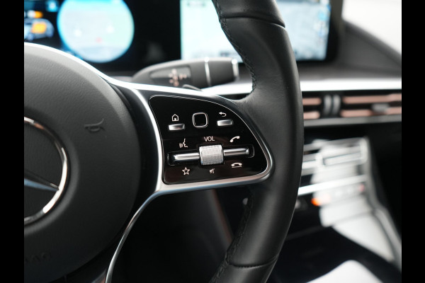 Mercedes-Benz EQC 400 4MATIC 85 kWh Dealer O.H Adaptive Cruise | Matrix LED | Camera | Head Up | Sportstoelen Massage & Memory | Pilot Assist | BLIS | Stoelverwarming & Ventilatie | Virtual | Navigatie | DAB | 19"L.M |