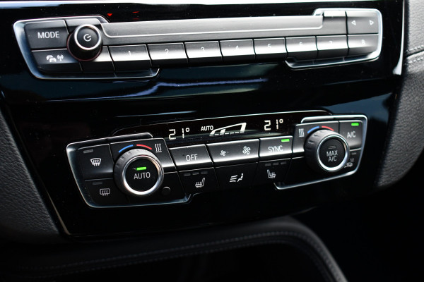 BMW X2 xDrive25e M-Sport | Pano | HUD | Sunset orange | 19 inch | Camera