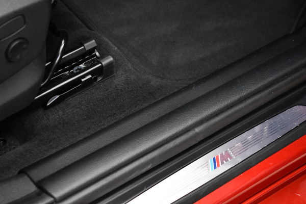 BMW X2 xDrive25e M-Sport | Pano | HUD | Sunset orange | 19 inch | Camera