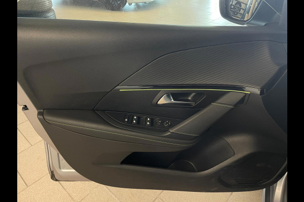 Peugeot 208 1.2 Hybrid 145 e-DCS6 GT AIRCO NAVI CRUISE CAM APPLE CARPLAY LED PRIVACY GLAS ZEER NETTE AUTO