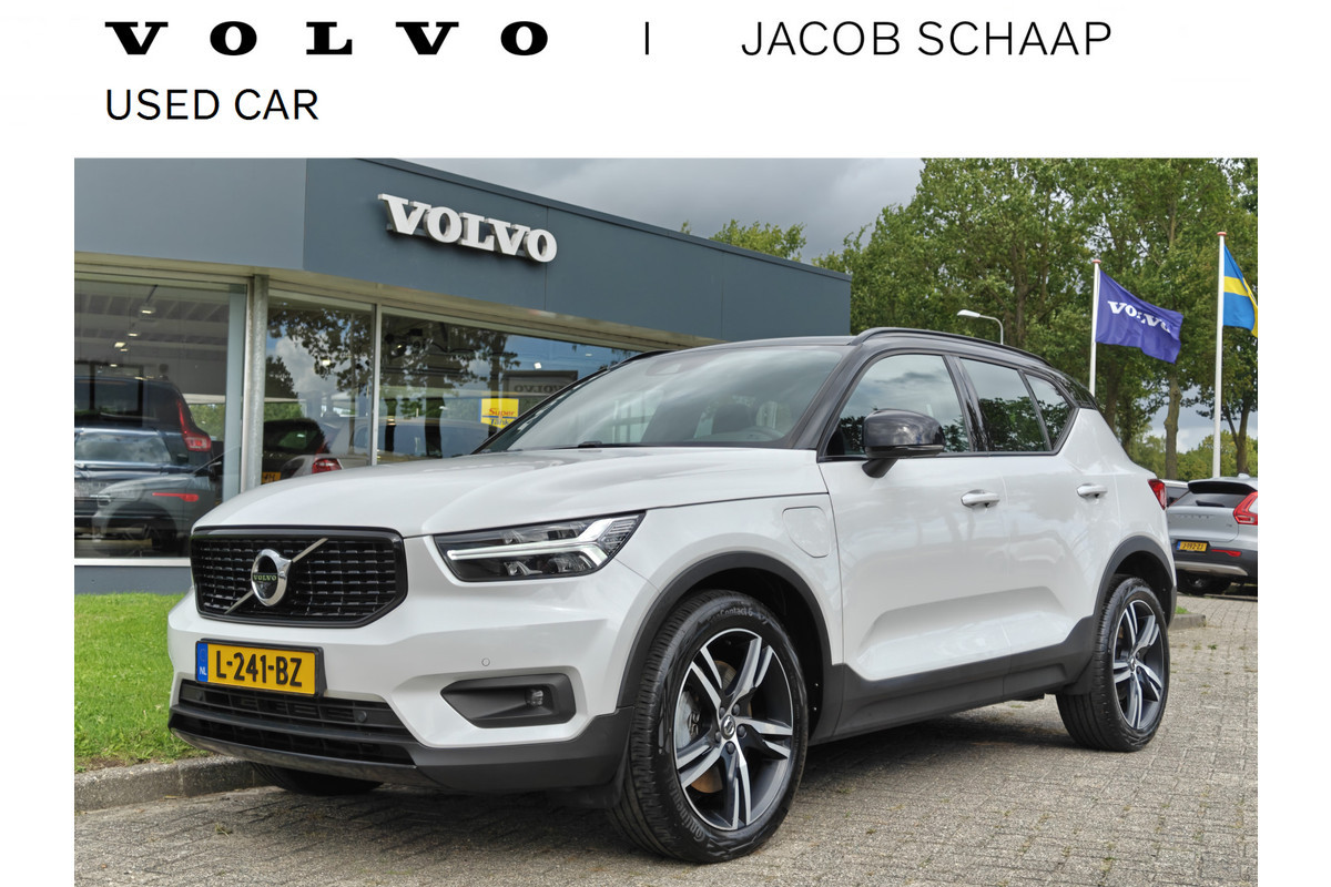 Volvo XC40 T5 211PK Plug-in Hybrid R-Design | BLIS | Pano | H&K | Stoel/stuur Verwarm. | Elektr. stoelen/Kofferklep |
