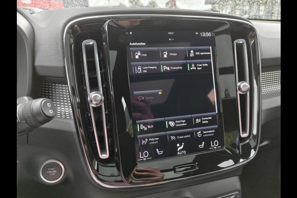 Volvo XC40 T5 262PK Plug-in Hybrid R-Design | BLIS | Pano | H&K | Stoel/stuur Verwarm. | Elektr. stoelen/Kofferklep |