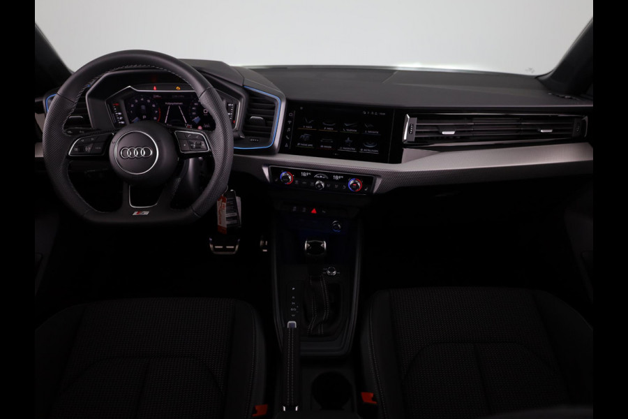 Audi A1 Sportback S edition 25 TFSI 95 pk | Optiekpakket zwart plus | Achteruitrijcamera | Autom. airconditioning 2 zones | Stoelverwarming voorin |