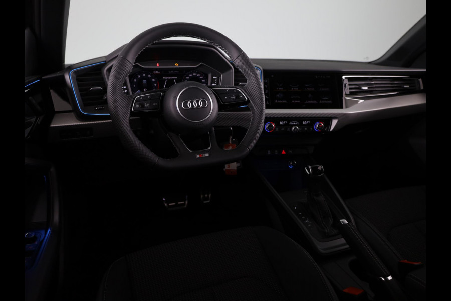 Audi A1 Sportback S edition 25 TFSI 95 pk | Optiekpakket zwart plus | Achteruitrijcamera | Autom. airconditioning 2 zones | Stoelverwarming voorin |
