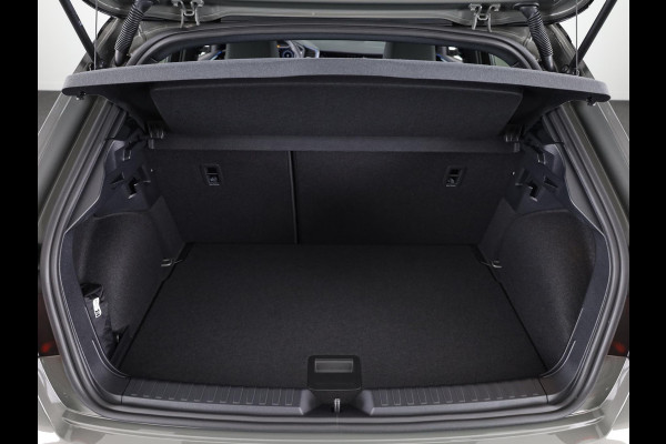 Audi A1 Sportback S edition 25 TFSI 95 pk | Optiekpakket zwart plus | Achteruitrijcamera | Autom. airconditioning 2 zones | Stoelverwarming voorin |