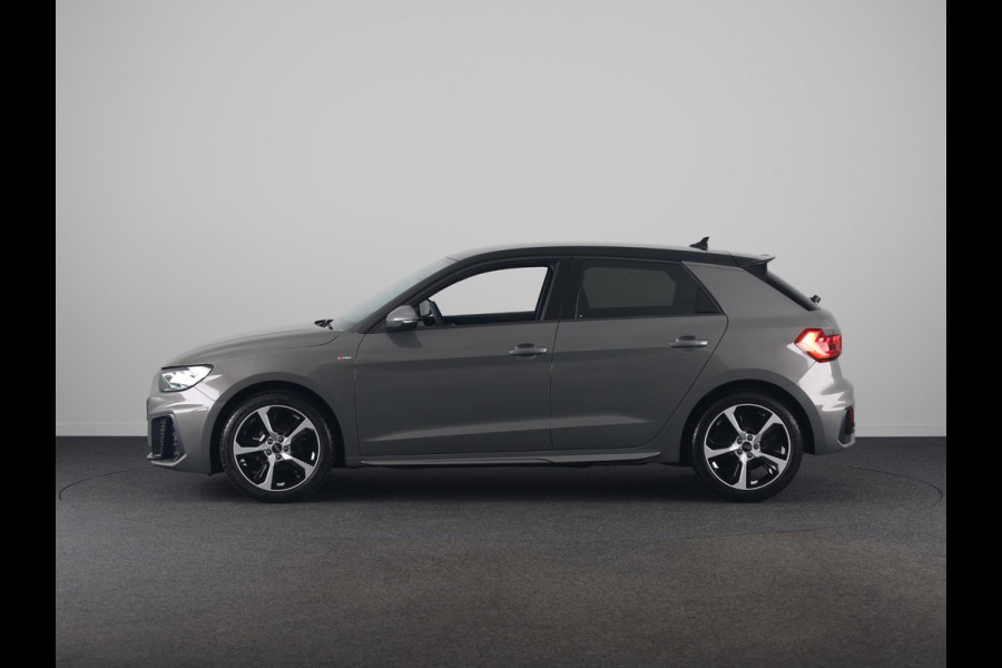 Audi A1 Sportback S edition 25 TFSI 95 pk | Optiekpakket zwart plus | Achteruitrijcamera | Autom. airconditioning 2 zones | Stoelverwarming voorin |