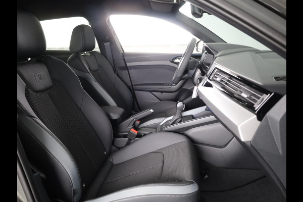 Audi A1 Sportback S edition 25 TFSI 95 pk | Optiekpakket zwart plus | Achteruitrijcamera | Autom. airconditioning 2 zones | Stoelverwarming voorin |