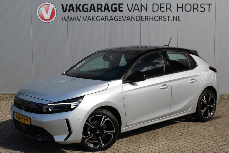 Opel Corsa 1.2-100pk Turbo Ultimate. In nieuwstaat verkerende Opel Corsa ! Autm. airco, cruise cntrl, lane assist, panoramadak, verwarmde stoelen, LM wielen, camera, pdc v+a, navigatie by Apple Carplay/Android auto, metallic, LED verl. etc.
