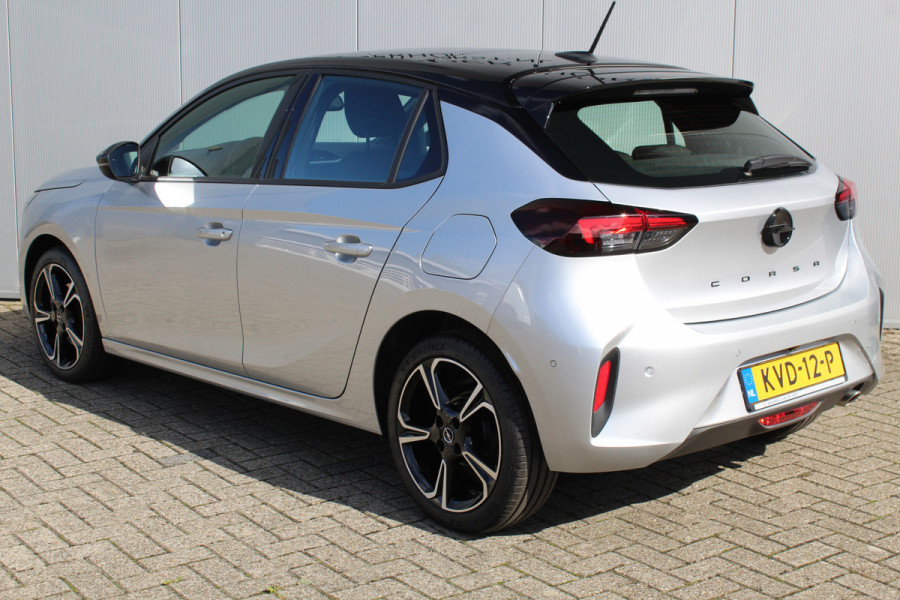 Opel Corsa 1.2-100pk Turbo Ultimate. In nieuwstaat verkerende Opel Corsa ! Autm. airco, cruise cntrl, lane assist, panoramadak, verwarmde stoelen, LM wielen, camera, pdc v+a, navigatie by Apple Carplay/Android auto, metallic, LED verl. etc.