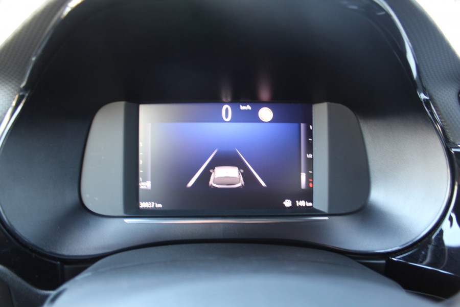 Opel Corsa 1.2-100pk Turbo Ultimate. In nieuwstaat verkerende Opel Corsa ! Autm. airco, cruise cntrl, lane assist, panoramadak, verwarmde stoelen, LM wielen, camera, pdc v+a, navigatie by Apple Carplay/Android auto, metallic, LED verl. etc.