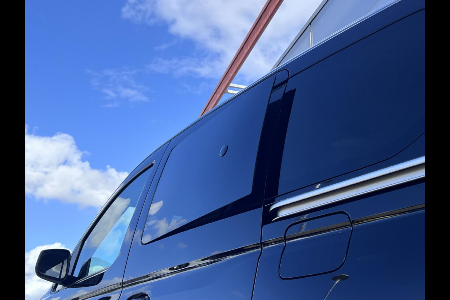 Ford Tourneo Connect 1.5 EcoBoost PHEV L2 Titanium 150pk | Trekhaak | Achteruitrijcamera | Lederen bekleding | Adaptive cruise control