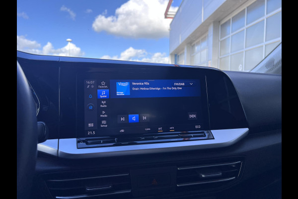 Ford Tourneo Connect 1.5 EcoBoost PHEV L2 Titanium 150pk | Trekhaak | Achteruitrijcamera | Lederen bekleding | Adaptive cruise control