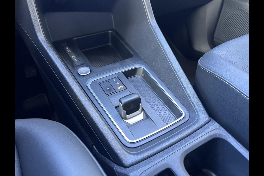 Ford Tourneo Connect 1.5 EcoBoost PHEV L2 Titanium 150pk | Trekhaak | Achteruitrijcamera | Lederen bekleding | Adaptive cruise control