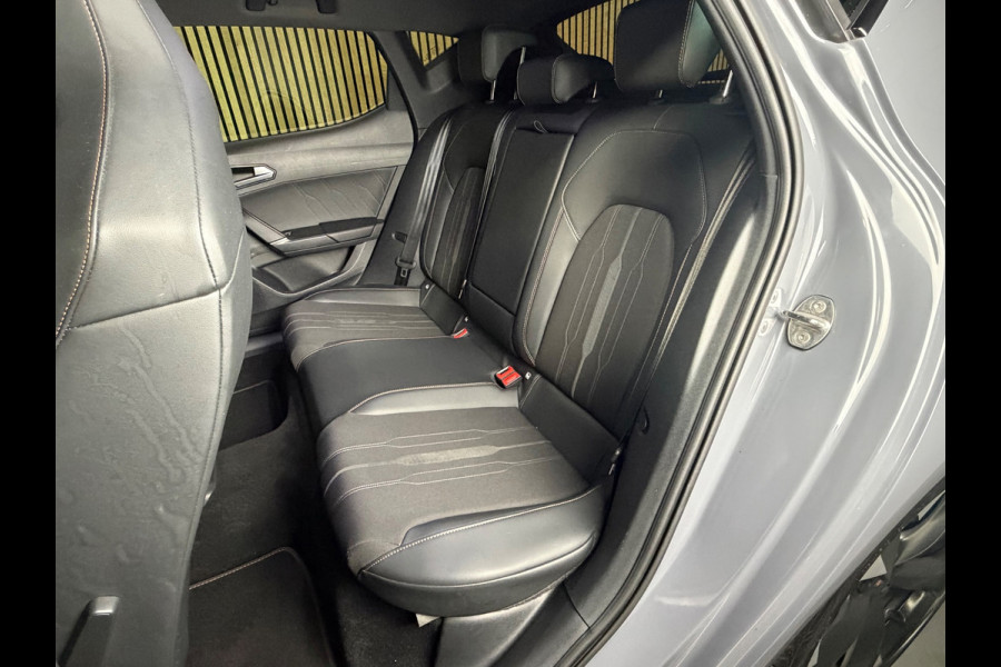CUPRA Leon 1.4 e-Hybrid VZ Business CRUISECONTROL|AMBIENT|APPLE CARPLAY/ANDROID|MATRIX|