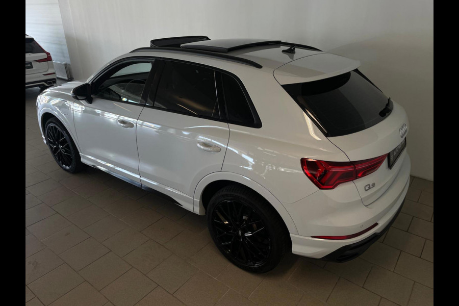 Audi Q3 45 TFSI e edition 245PK S-LINE AIRCO NAVI CRUISE PANO 20 INCH VELG STOELVERW NIEUWSTAAT