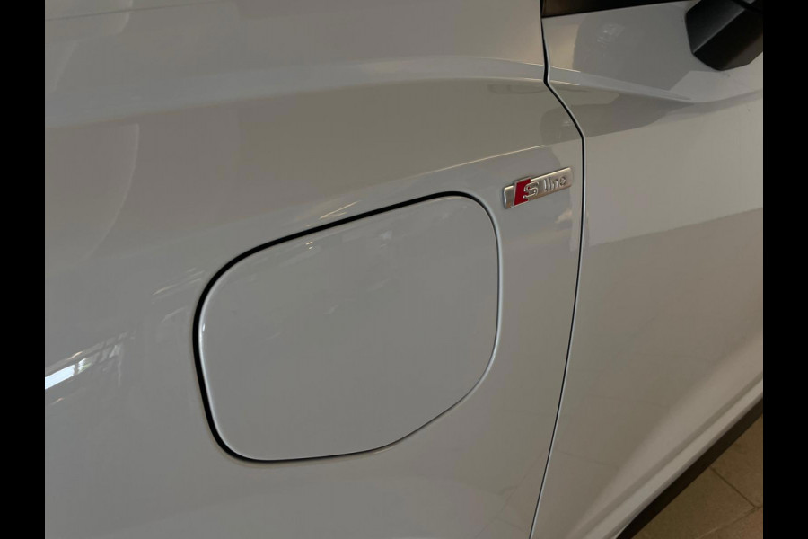 Audi Q3 45 TFSI e edition 245PK S-LINE AIRCO NAVI CRUISE PANO 20 INCH VELG STOELVERW NIEUWSTAAT