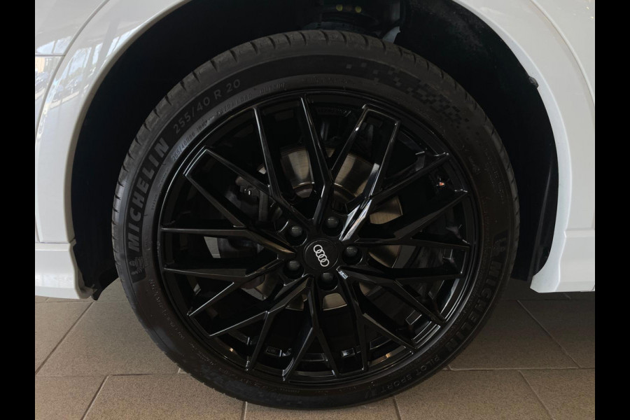 Audi Q3 45 TFSI e edition 245PK S-LINE AIRCO NAVI CRUISE PANO 20 INCH VELG STOELVERW NIEUWSTAAT