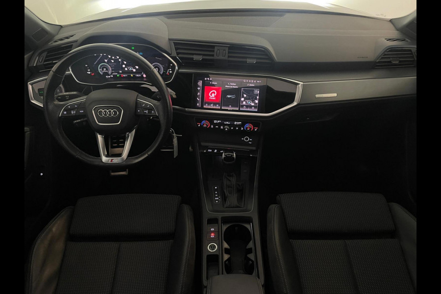 Audi Q3 45 TFSI e edition 245PK S-LINE AIRCO NAVI CRUISE PANO 20 INCH VELG STOELVERW NIEUWSTAAT