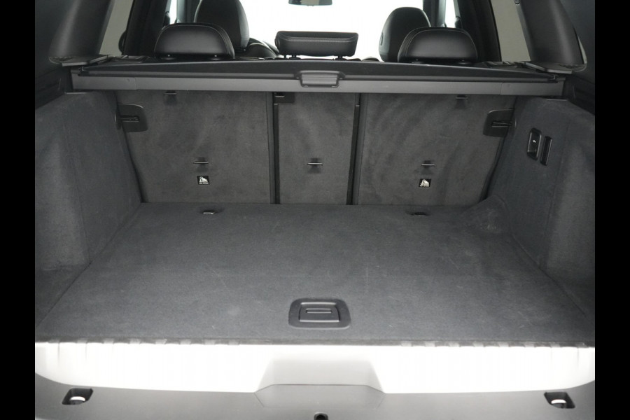 BMW X3 xDrive30e M Sport PHEV 293pk Dealer O.H | Trekhaak Af Fabriek | Camera | Cruise Control | Lederen Sportstoelen Verwarmd | Sfeerverlichting | Apple Carplay | Navigatie | Virtual | DAB | 19"L.M | Plug In Hybrid |