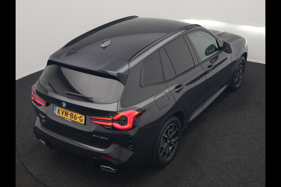 BMW X3 xDrive30e M Sport PHEV 293pk Dealer O.H | Trekhaak Af Fabriek | Camera | Cruise Control | Lederen Sportstoelen Verwarmd | Sfeerverlichting | Apple Carplay | Navigatie | Virtual | DAB | 19"L.M | Plug In Hybrid |