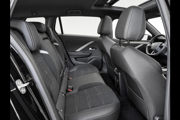 Opel Astra Sports Tourer 1.2 Turbo Ultimate Panoramadak Navigatie Apple Carplay Android Auto 360 camera Parkeerhulp Adaptive Cruise Control Head-up Display Stoel- en stuurverwarming Memory stoelen Full Led Climate Control