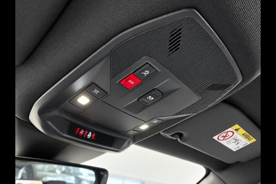Opel Astra Sports Tourer 1.2 Turbo Ultimate Panoramadak Navigatie Apple Carplay Android Auto 360 camera Parkeerhulp Adaptive Cruise Control Head-up Display Stoel- en stuurverwarming Memory stoelen Full Led Climate Control