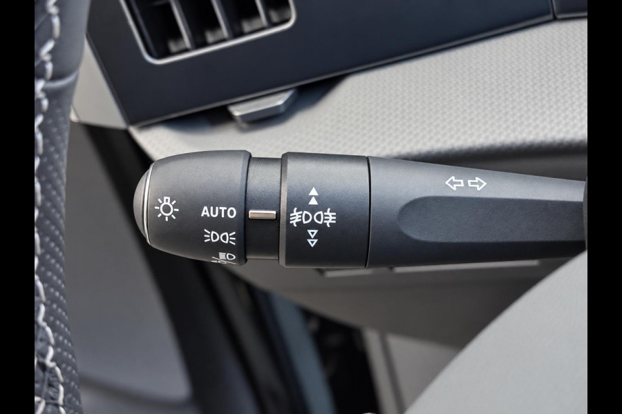 Opel Astra Sports Tourer 1.2 Turbo Ultimate Panoramadak Navigatie Apple Carplay Android Auto 360 camera Parkeerhulp Adaptive Cruise Control Head-up Display Stoel- en stuurverwarming Memory stoelen Full Led Climate Control
