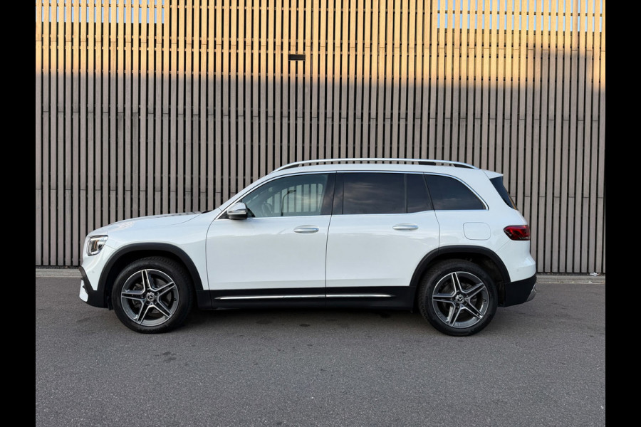 Mercedes-Benz GLB 200 d / Grijs kenteken / AMG Line