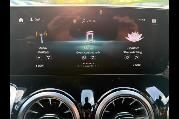 Mercedes-Benz GLB 200 d / Grijs kenteken / AMG Line