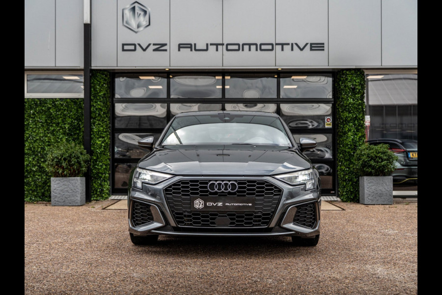 Audi A3 Sportback 40 TFSIe S-Line | Carplay | S-Sportstoelen | 18" LMV | LED