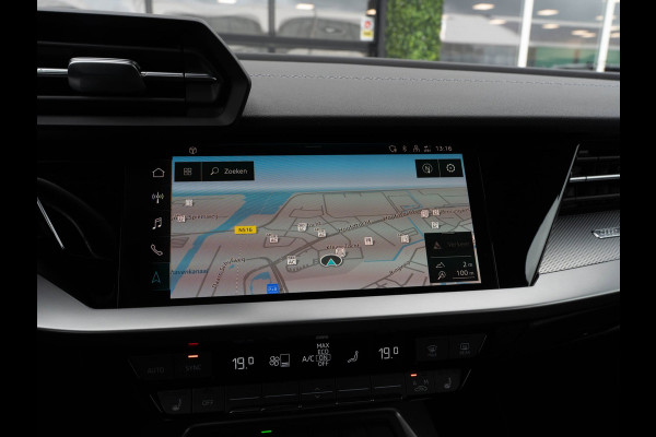Audi A3 Sportback 40 TFSIe S-Line | Carplay | S-Sportstoelen | 18" LMV | LED