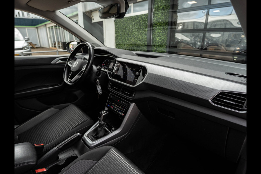 Volkswagen T-Cross 1.0 TSI DSG Active | ACC | Clima | Carplay | BTW