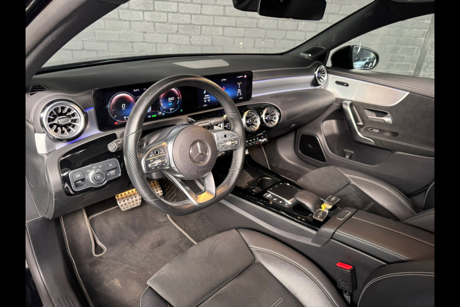 Mercedes-Benz A-Klasse 250 e Premium Plus