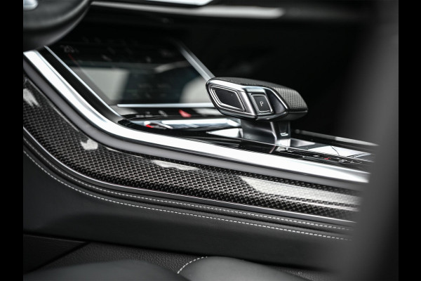 Audi Q7 4.0 TFSI SQ7 quattro Panoramadak | Keramische Remmen | Alcantara Hemel | Carbon Interieur | B&O | HUD | Luchtvering | Stoelverwarming V+A | Camera | Ambiance Interieur | Stuurverwarming | Achterasbesturing |