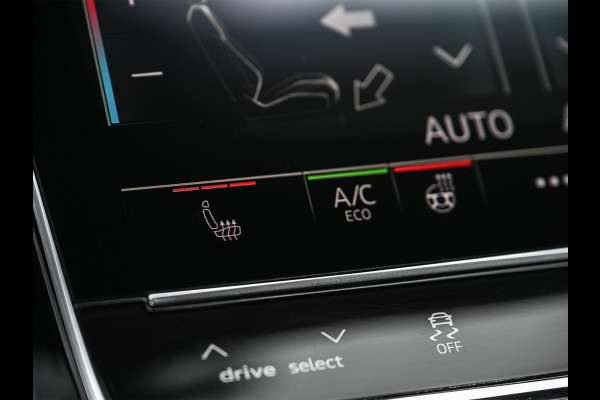 Audi Q7 4.0 TFSI SQ7 quattro Panoramadak | Keramische Remmen | Alcantara Hemel | Carbon Interieur | B&O | HUD | Luchtvering | Stoelverwarming V+A | Camera | Ambiance Interieur | Stuurverwarming | Achterasbesturing |