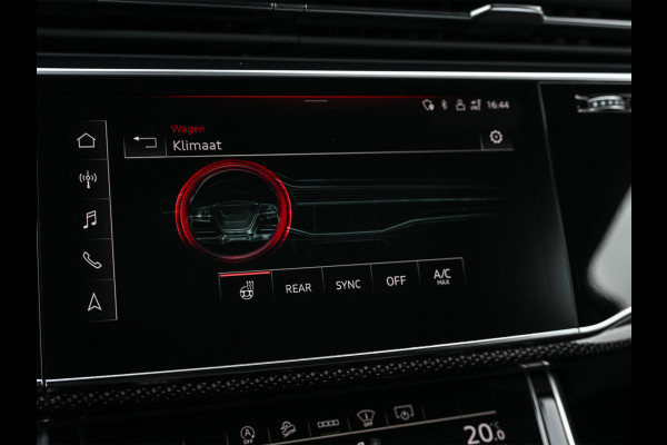 Audi Q7 4.0 TFSI SQ7 quattro Panoramadak | Keramische Remmen | Alcantara Hemel | Carbon Interieur | B&O | HUD | Luchtvering | Stoelverwarming V+A | Camera | Ambiance Interieur | Stuurverwarming | Achterasbesturing |
