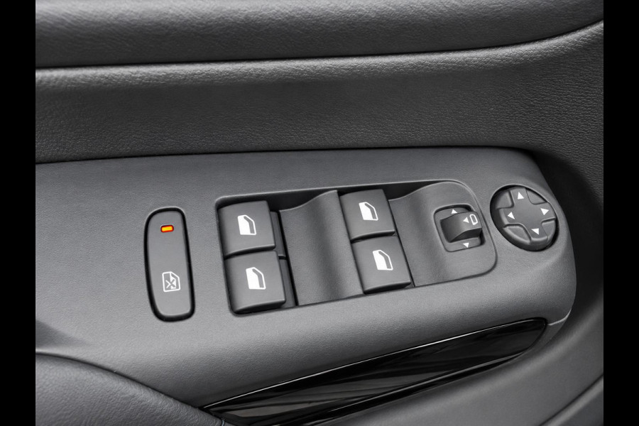 Citroën C5 Aircross 1.2 Hybrid Max Automaat Navigatie Apple Carplay Android Auto Parkeerhulp Adaptive Cruise Control Stoelverwarming Elektrische achterklep Full Led Climate Control