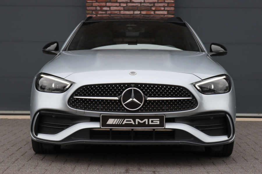 Mercedes-Benz C-Klasse Estate 300 e AMG Line | Panoramadak | Burmester | Distronic | Memory | Leder | Trekhaak | Digital Light | HUD | Surround Camera |