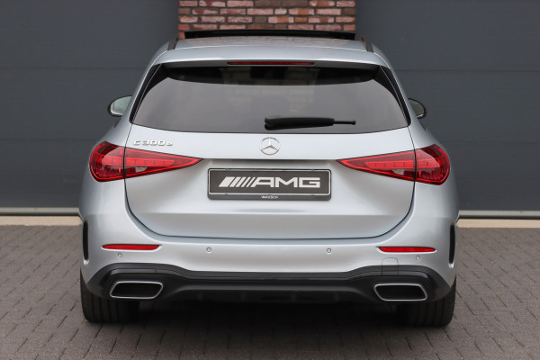 Mercedes-Benz C-Klasse Estate 300 e AMG Line | Panoramadak | Burmester | Distronic | Memory | Leder | Trekhaak | Digital Light | HUD | Surround Camera |