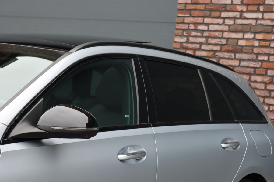 Mercedes-Benz C-Klasse Estate 300 e AMG Line | Panoramadak | Burmester | Distronic | Memory | Leder | Trekhaak | Digital Light | HUD | Surround Camera |