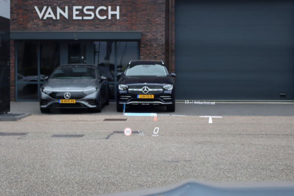 Mercedes-Benz C-Klasse Estate 300 e AMG Line | Panoramadak | Burmester | Distronic | Memory | Leder | Trekhaak | Digital Light | HUD | Surround Camera |