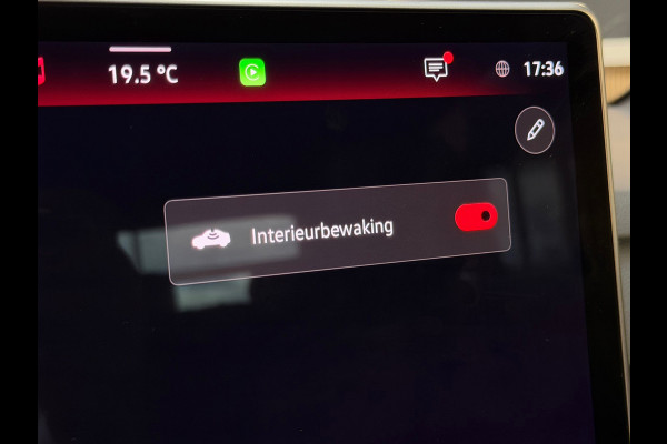 Volkswagen Golf 1.5 eTSI 50 Jahre|PANO|MASSAGE|HuD|MEMORY|IQ LIGHTS|KEYLESS|ACC|FABRIEKSGARANTI|CARPLAY|SFEERVERLICHTING|BOMVOL!