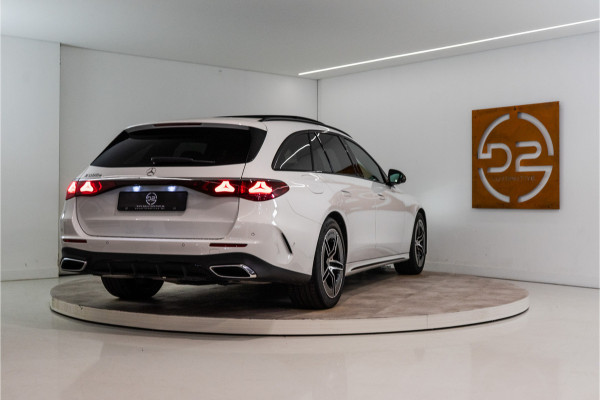 Mercedes-Benz E-Klasse Estate 300 e Premium AMG 313PK | Pano | Sfeer | Trekhaak | Night | ACC&Dodehoek | Fabrieksgarantie