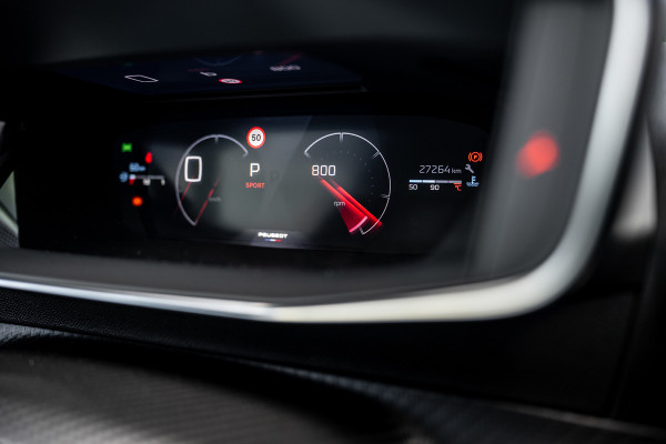 Peugeot 2008 1.2 GT /Pano/360/Massage/Carplay